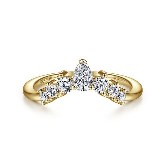 Reggio - Curved-14K Yellow Gold Pear Shape and Round Diamond Anniversary Band - 0.5 ct