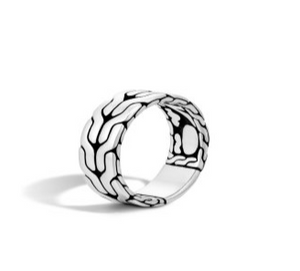 
            
                Load image into Gallery viewer, Men&amp;#39;s Sterling Silver Carved Chain Band Ring Sz 10 by John Hardy
            
        