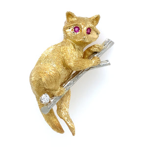 Estate18K Raccoon Brooch