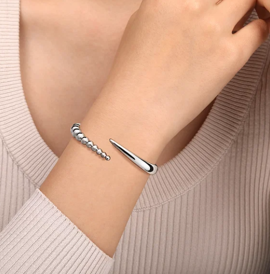 Sterling Silver Bujukan Bypass Bangle by Gabriel