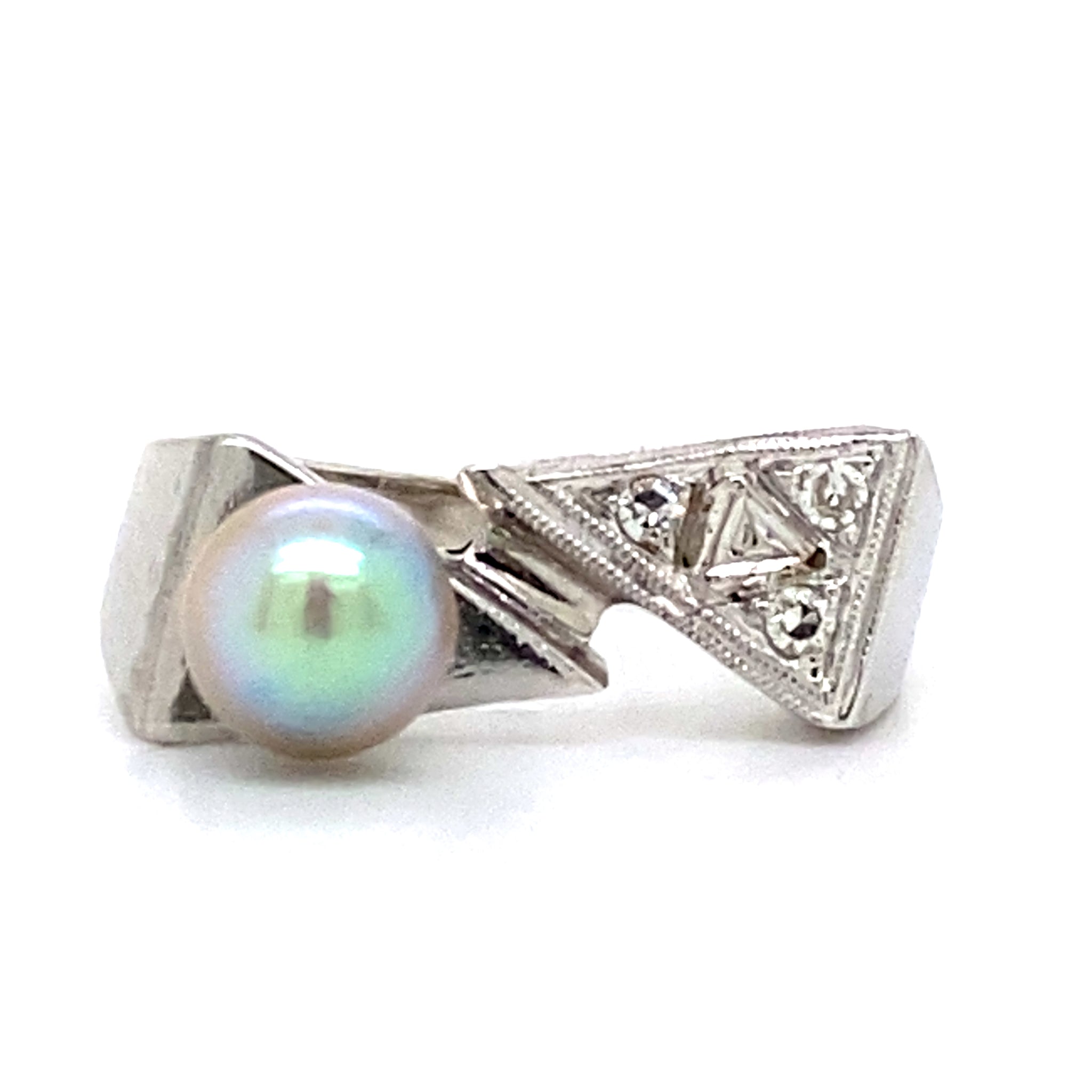 Estate Peacock Colored Pearl Ring